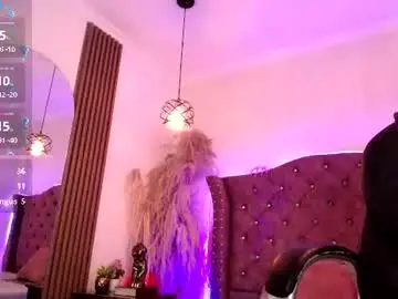 Chaturbate Best live sex cam show of amara_davis1