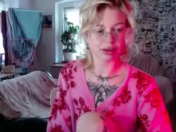 Chaturbate Adult Webcam of lolasexgirl