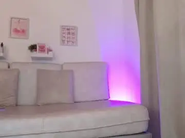 Chaturbate Live Porn of luciana_peach