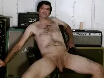 Chaturbate Watch Live Sex Cams of flanneldong