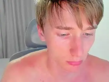 Chaturbate Live Porn of vibemygirl