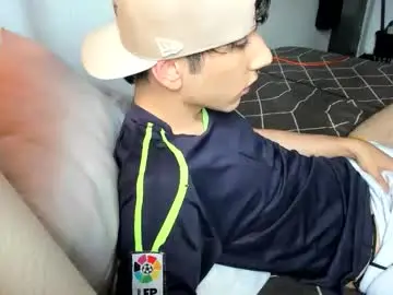 Chaturbate Live Sex Cam of austin1119a