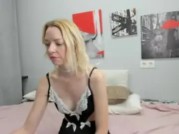Chaturbate Live Sex of brightly_heizer