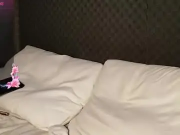 Chaturbate Live Sex of fluffy_cloude