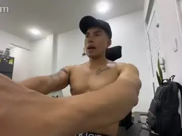 Chaturbate Watch Live Sex Cams of kevinclark2000