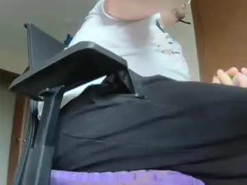 Chaturbate Sex Cam of lovestrapons1