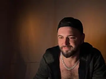 Chaturbate Live Sex Cam of lukepetrovic