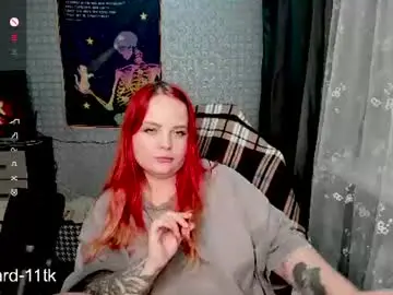 Chaturbate Adult Video Chat of marcelinepeach