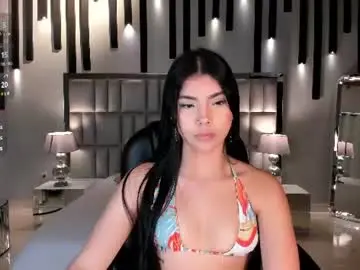 Chaturbate Best Webcam of mialaurence_
