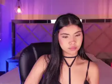 Chaturbate Sex Cam of mialaurence_