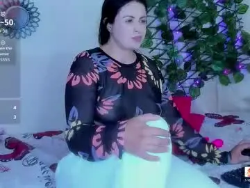 Chaturbate Live Sex of juli_castillo1