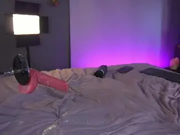 Chaturbate Nude Webcam of samuelboytattoo