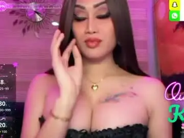 Chaturbate Live Sex Cam of alluring_gemini