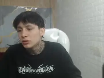 Chaturbate Live Sex of cry_thereal