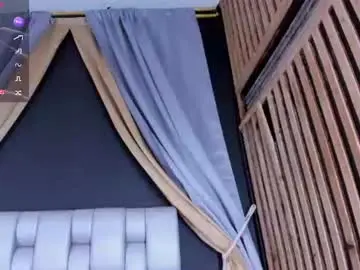 Chaturbate Live Sex Cam of yeidonn