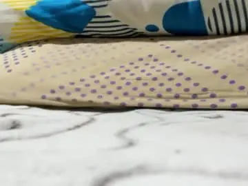 Chaturbate Live Sex Cam of boy_trans