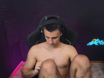 Chaturbate Free Live Porn of hols_20