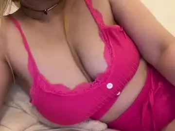 Chaturbate Free Porn Cam of pinkyrosexx