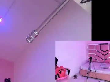Chaturbate Adult Video Chat of sweetiedaniela_