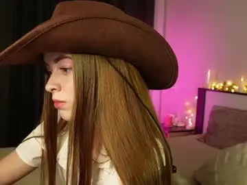 Chaturbate Watch Live Sex Cams of under_the_skin