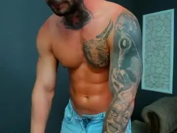 Chaturbate Sex Cam of brianhunts