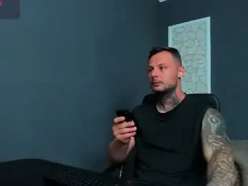 Chaturbate Watch Live Sex Cams of brianhunts