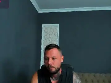 Chaturbate Free Porn Cam of brianhunts