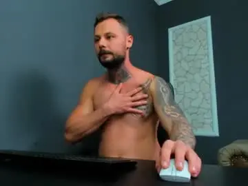 Chaturbate Sex Cam of brianhunts