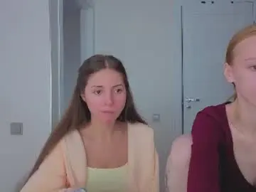 Chaturbate Sex Chat of ihavepaws33