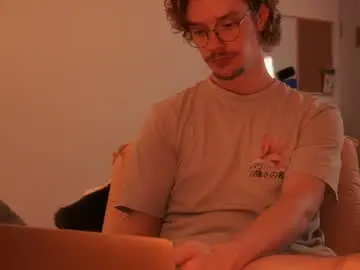 Chaturbate Live Sex Cam of ironthud