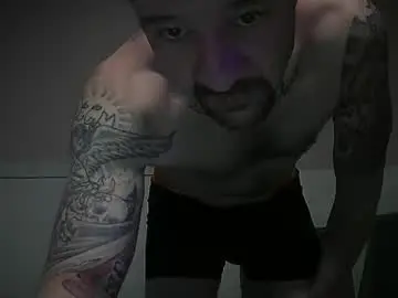 Chaturbate Live Sex Cam of kinkster615