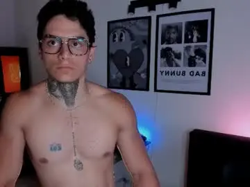 Chaturbate Watch Live Sex Cams of simon_cortes