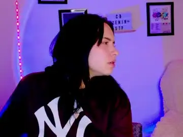 Chaturbate Adult Webcam of emily_lindey_