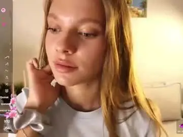 Chaturbate Live Sex Cam of katie_hawkins