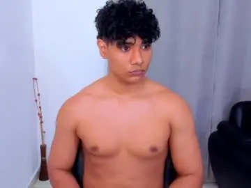 Chaturbate Sex Chat of logan__jake