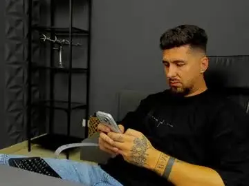 Chaturbate Free Live Porn of loganstroud
