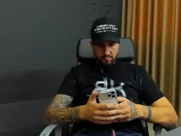 Chaturbate Sex Cam of loganstroud