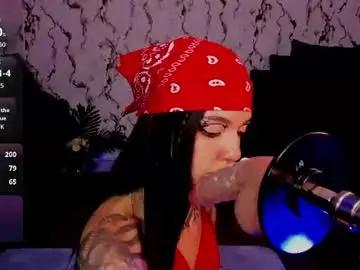 Chaturbate Free Porn Cam of lunai_gh