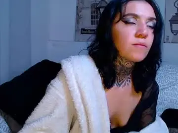 Chaturbate Free Live Porn of lunai_gh