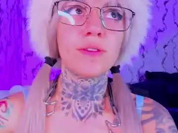 Chaturbate Live Sex of lunai_gh