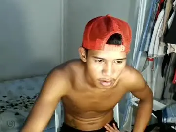 Chaturbate Free Porn Cam of moreno_clarin