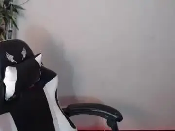 Chaturbate Live Sex Cam of ready2care4youbabe