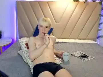 Chaturbate Free Porn Cam of rontecharlize
