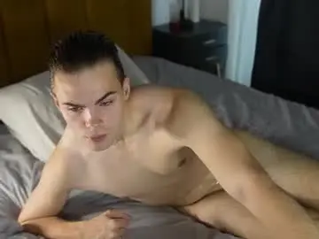Chaturbate Sex Cam of simonwnl