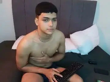 Chaturbate Watch Live Sex Cams of kyliam_big