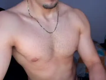Chaturbate Live Sex Cam of tommy_bred