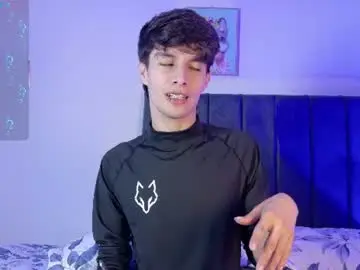 Chaturbate Live Sex of axxxel_twink
