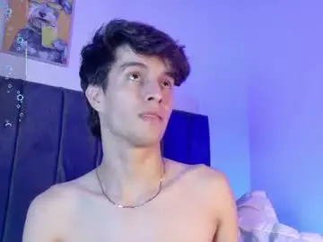Chaturbate Live Sex of axxxel_twink