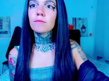 Chaturbate Sex Cam of lannie_gonzales