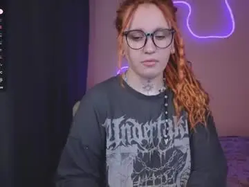 Chaturbate Live Sex Cam of thefullredmoon